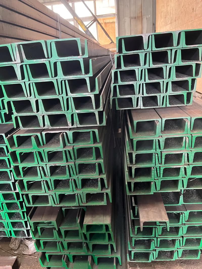 兴化幕墙槽钢插芯